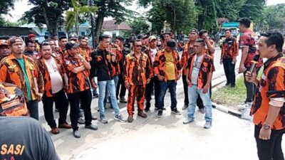 Ratusan Anggota PP Seruduk PN Stabat, Minta Mantan Bupati Dibebaskan