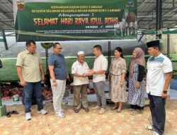 Hari Raya Idul Adha, Kodim 0203/LKT Berbagi Daging Kurban