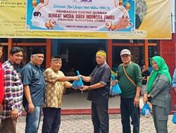 Idul Adha 1445 H, SMSI Sumut bersama STIK-P Bagi Daging Kurban kepada Anggota dan Mitra