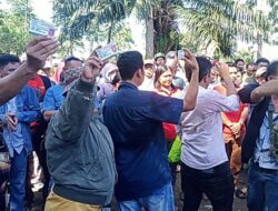 Pertegas Kepemilihan Lahan 325 Hektar, Seratusan Warga Aksi Damai di Selambo