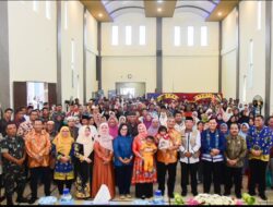 Rangkaian Hari Jadi ke-78 Deliserdang, Pj Bupati Salurkan Dana ZIS
