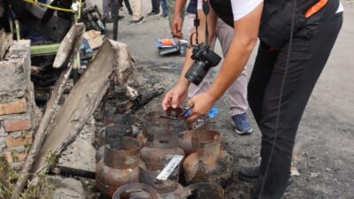 Update Wartawan dan Keluarga Tewas Terbakar di Kabanjahe, Bidlabfor Poldasu  Olah TKP