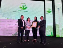 Honda Raih Penghargaan CSR Terbaik di Tanah Air