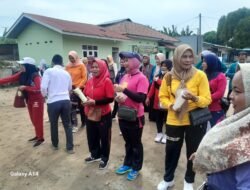 Bersama Sahabat dr Aci, Masyarakat Karang Anyer Dapat Pengobatan Gratis dan Tips Hidup Sehat