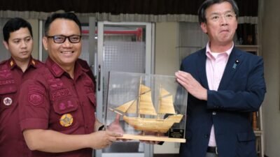 Anggota Parlemen Jepang Apresiasi Hasil Karya Warga Binaan Lapas Kelas I Cipinang