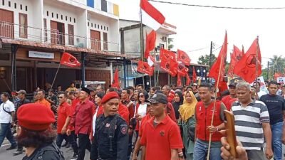 Serahkan Dokumen Pencalonan, Masinton Pasaribu: Hak Memilih dan Dipilih Jangan Pernah Dibegal