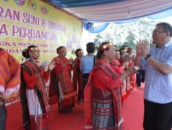 Buka Pagelaran Seni dan Budaya, Ketua KONI Asri Ludin Tambunan Disambut Warga Desa Perdamean Tanjung Morawa