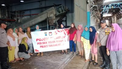 Gelar Pojok Pilkada, Polsek Teluk Nibung Himbau Masyarakat Jaga Persatuan