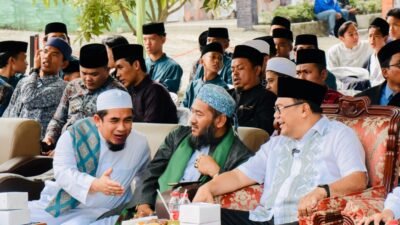 Hadiri Hari Santri Nasional di Patumbak, Calon Bupati Asri Ludin Tambunan Didukung Ulama dan Tokoh Agama