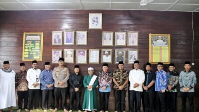 Pj Gubernur Sumut Agus Fatoni Silaturahmi dan Berziarah ke Makam Tuan Guru Besilam