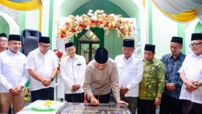 Diperesmian Masjid Al Musannif Miftahul Ulum, Ijeck Singgung Hubungan Harmonis Keluarga H. Anif dan Amri Tambunan