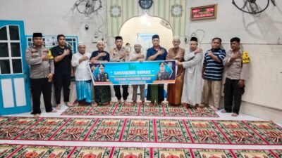 Polsek Teluk Nibung Sampaikan Dakwah Kamtibmas di Musholla Al Ikhwan