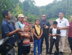 M Dahnil Ginting Bantu 4 Anak Yatim Piatu Korban Banjir Bandang di Sibolangit