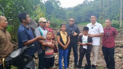 M Dahnil Ginting Bantu 4 Anak Yatim Piatu Korban Banjir Bandang di Sibolangit