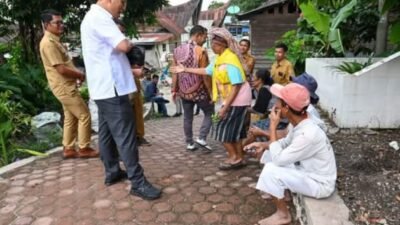 Bupati Humbahas Tinjau Penataan Lingkungan Wilayah Desa Simamora