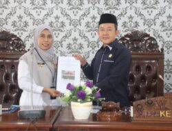 DPRD Sampaikan Surat Keputusan Atas Rekomendasi LKPJ Wali Kota Tanjungbalai TA 2024