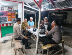 Wujudkan Kamtibmas Kondusif, Polsek Sei Tualang Raso Sambangi Warga di Poskamling