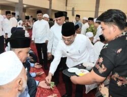 174 Calhaj Tapsel di Tepung Tawari, Bupati: Jaga Rukun dan Wajib Haji Serta Do’akan Tapsel
