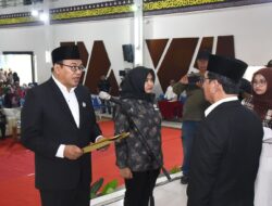 Bupati Kukuhkan Pengurus DPP Ikatan Keluarga Batang Natal Dohot Anak Boru 2025-2029