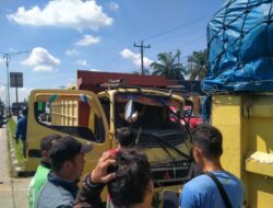 Tadi Pagi Kecelakaan Beruntun Tiga Truk di Amplas, Dua Luka Serius