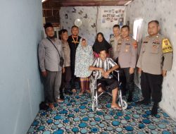 Polri Untuk Masyarakat, Polsek Teluk Nibung Bantu Kursi Roda Kepada Warga