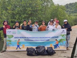 Peringati Hari Hari Mangrove, Pegiat Lingkungan Bersih-bersih di Kawasan Konservasi Binaan PTAR