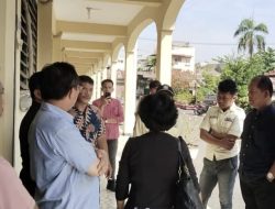 Mahasiswa UDA Yang Akan Seminar Hasil Dihalangi Dosen Versi Hana