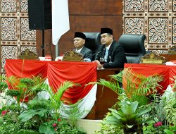 Gubernur Bobby Nasution dan Wagub Surya Dengarkan Pidato Presiden RI Tentang R-APBN 2026