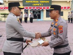 Kapolres Tanjungbalai Berikan Penghargaan Kepada 15 Personil