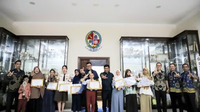 Bupati Deliserdang Apresiasi Anak Berprestasi: Terpukau Bakat Ilyas dan Dukung Sharon JZ Simbolon ke Tingkat Nasional