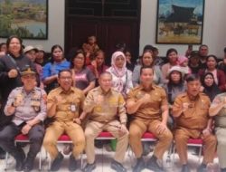 Perwakilan Pedagang Berastagi Audensi ke Kantor Bupati, Disambut Hangat Wabup Komando Tarigan