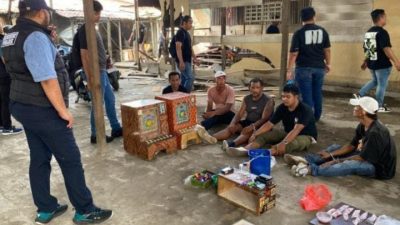 Polrestabes Medan Gerebek Sarang Narkoba di Jermal 15, Lima Orang Ditangkap Polisi