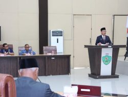 Bupati Tapsel Sampaikan Nota Keuangan Perubahan APBD 2025