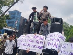 PERMAK Kembali Demo Kejati Sumut, Desak Tangkap Mantan Pj Bupati Langkat Kasus Smartboard