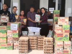 Panitia Natal Oikumene Deliserdang Salurkan Bansos Korban Banjir; Dr. Ir. Remus Hasiholan Pardede: Musibah Ini Penderitaan Kita Bersama