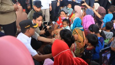Wapres Gibran Kunjungi Lokasi Banjir di Tapsel