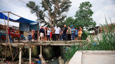 Atasi Masalah di Kawasan Datuk Kabu, Bupati Asri Ludin Tambunan: Pemkab Akan Cari Solusi Bagi Seluruh Pedagang dan Warga