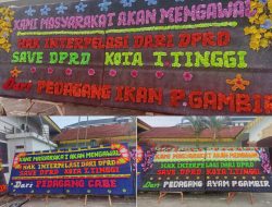 Papan Bunga Penuhi Halaman DPRD Kota Tebingtinggi, Dukungan Moral Menguat Atas Hak Interpelasi Walikota