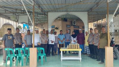 Wujud Kepedulian, Polres Tanjungbalai Sebar Ratusan Cup Takjil 