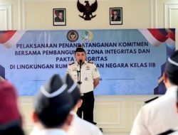 Karutan Kelas IIB Balige Pimpin Penandatanganan Komitmen Bersama Menuju WBP Dan WBBM