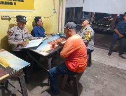 Maksimalkan Kamtibmas, Personil Polsek STR Sambangi Warga di Pos Kamling