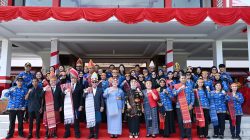 Bupati Tapteng Pimpin Upacara Hardiknas 2026, Apresiasi Kepsek dan Siswa Berprestasi