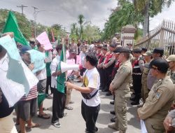 Desak Sekda Dicopot, GPA Kota Tebingtinggi Geruduk Balai Kota