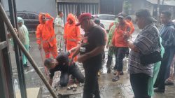BPBD Binjai Gerak Cepat Atasi Genangan Air di Jalan Ahmad Yani, Kalaksa Turun ke Lokasi