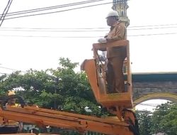 Bupati Deli Serdang Potong Kabel Jaringan Telekomunikasi di Lubuk Pakam