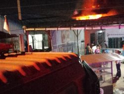 Diduga Korsleting, Rumah Warga di Binjai Timur Terbakar