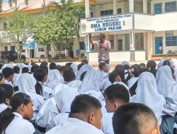 Ketua LPA Bekali Ratusan Siswa SMA Negeri 1 Lubuk Pakam Menjadi “Pahlawan Digital” dalam MPLS