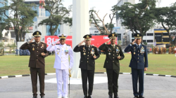 Kapolrestabes Medan Jean Calvijn Hadiri Upacara Peringatan HUT ke-81 RI di Lapangan Merdeka