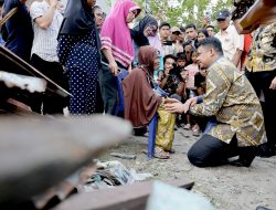 Bobby Nasution Pastikan Rumah Korban Puting Beliung di Medan Johor Dibangun Kembali