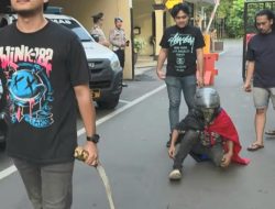 Tim JCS Polrestabes Medan Amankan Pemilik Akun IG Geng Motor, Klewang dan Celurit Disita